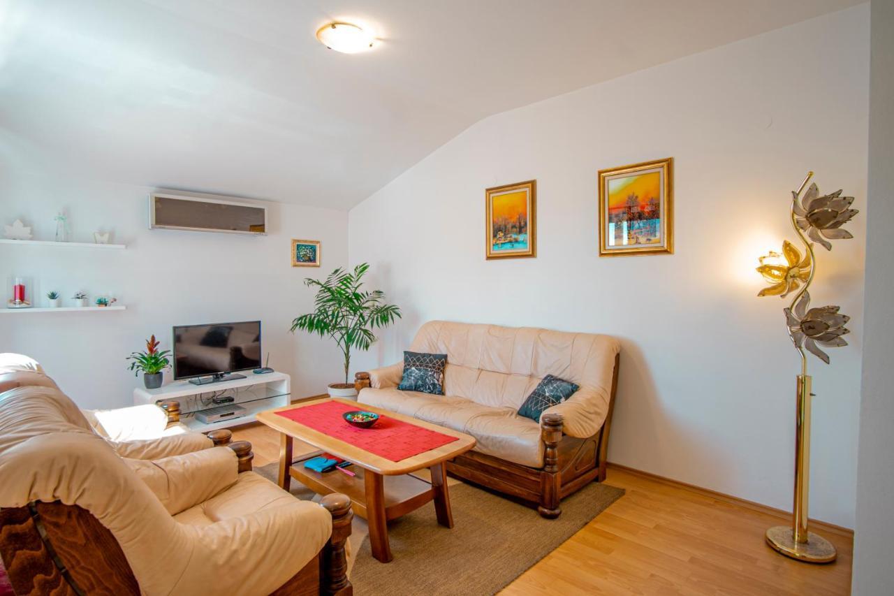 Apartman Luka Fažana Exteriér fotografie